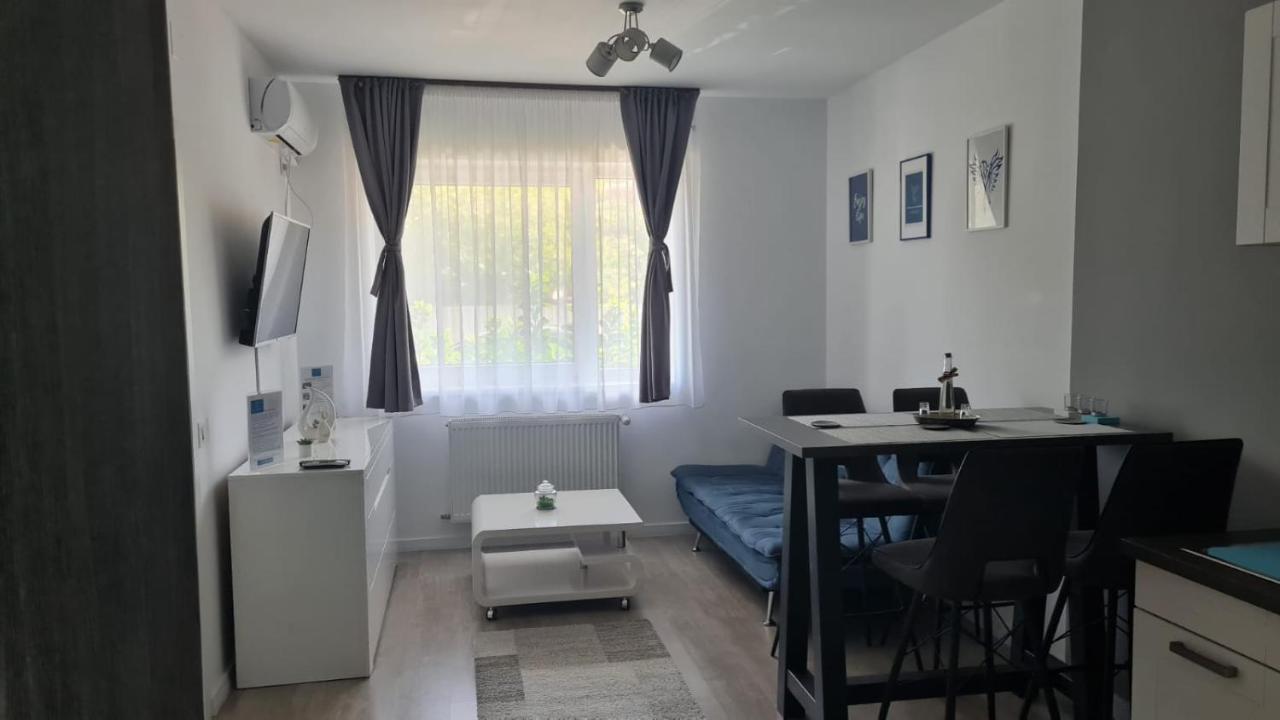 Phoenix Luxury Apartment Oradea Exterior photo